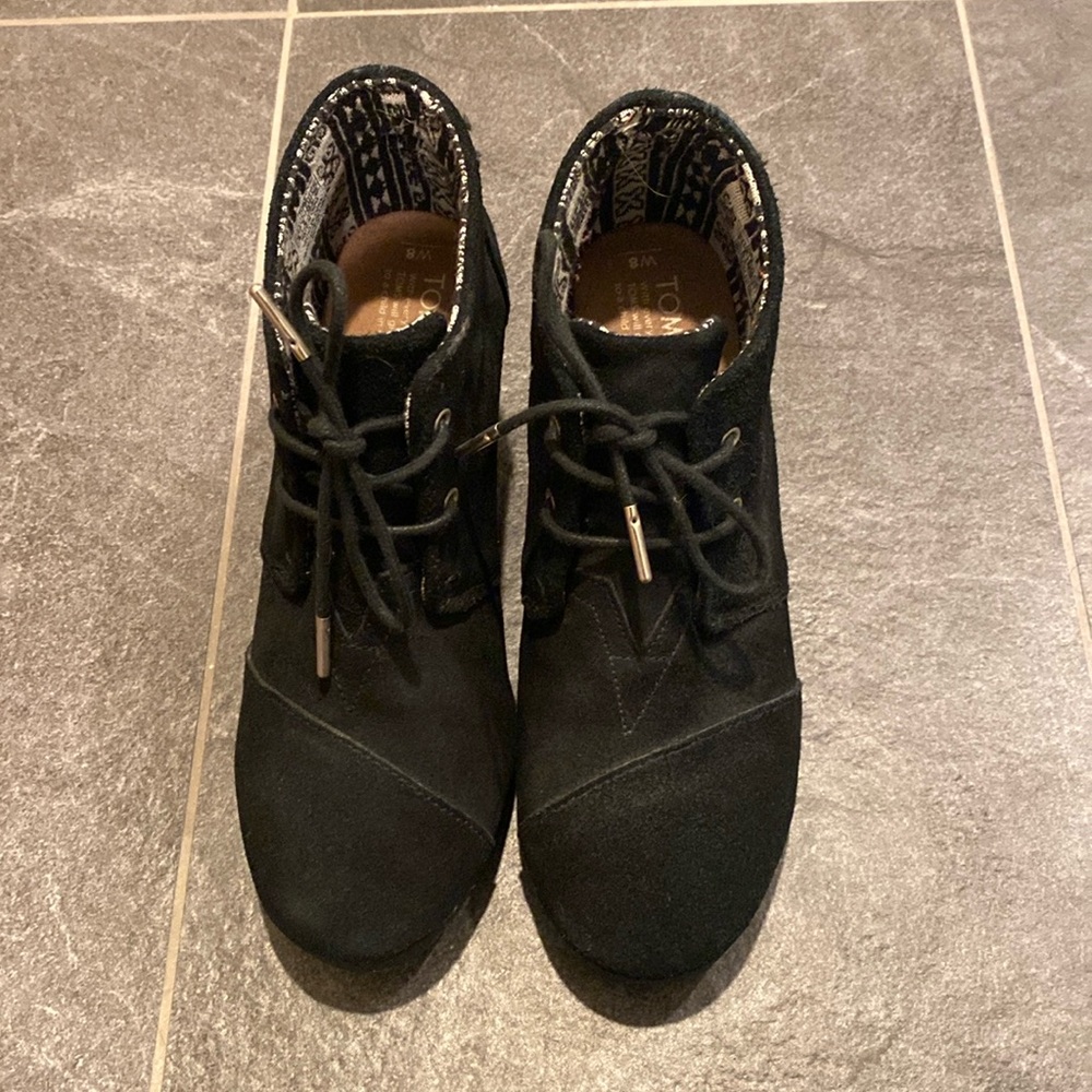 Tom’s Platform Black Booties